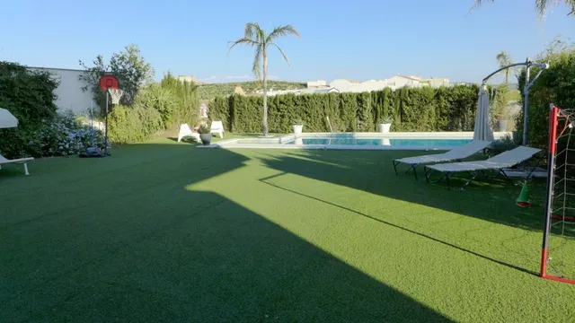 Chalet en venta — 30