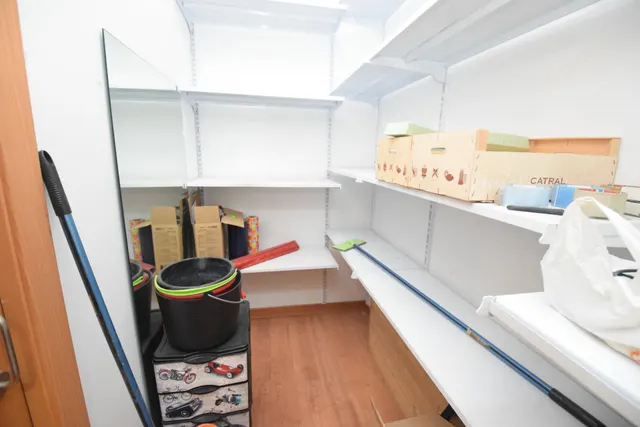 LOCAL COMERCIAL PARA PONER EN MARCHA TU NEGOCIO — 5