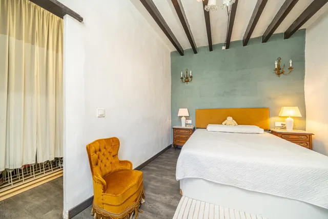 Casa de pueblo reformada con jardín en Campanet — 19