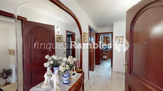 Casa àmplia en una ubicació privilegiada de Set Camins — 8