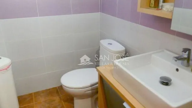 SE VENDE ESPECTACULAR CHALET EN PINOSO. — 19