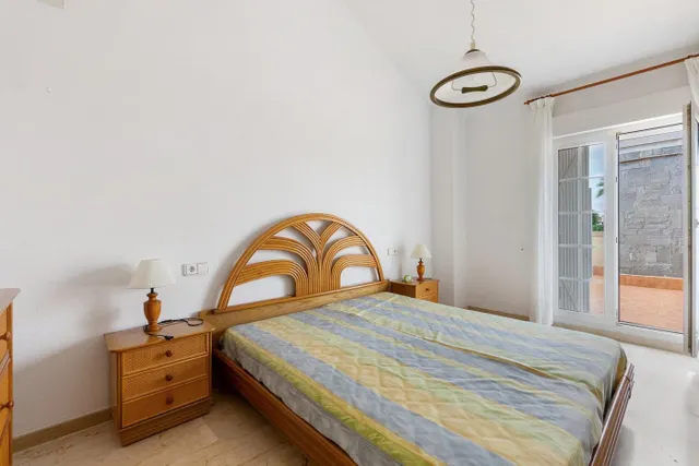 Montilla, Acogedor Chalet Pareado con garaje cerrado y 394m2 de parcela — 16