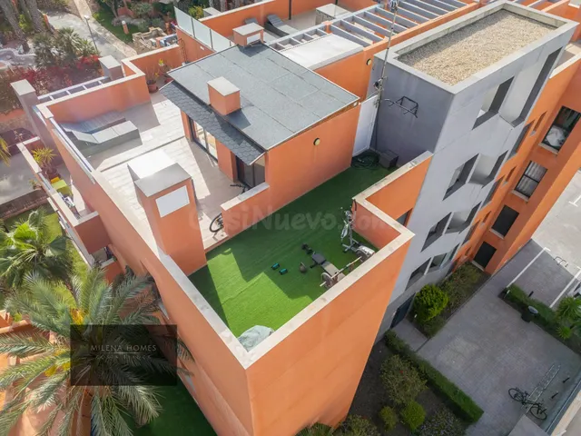 Ático moderno con terraza, piscina y plaza de parking en Ori - foto 4