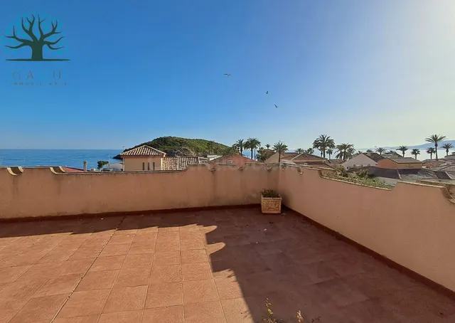 CHALET SUPER AMPLIO EN PLAYAGRANDE — 4