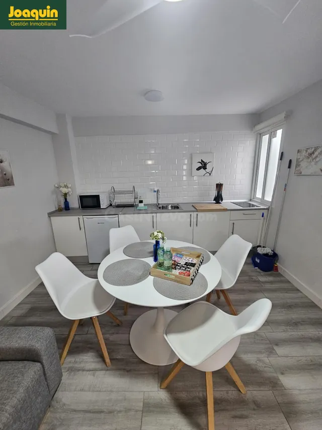 ESTUPENDO LOFT EN LA ZONA DE LA RIBERA. - foto 2