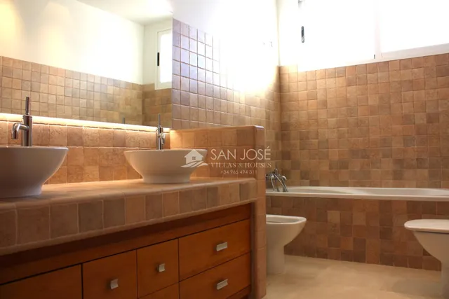 CHALET EN PRIMERA LINEA DE CAMPO DE GOLF, ALENDA GOLF, ALICANTE — 19
