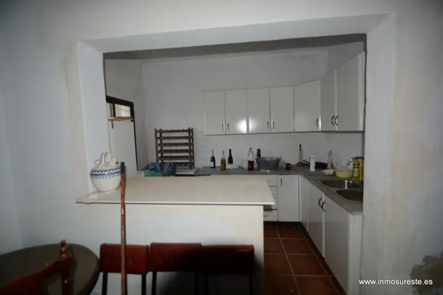Terreno rústico de secano en la pedanía de Torremendo, Orihuela. 17.000 m2. de superficie. — 8
