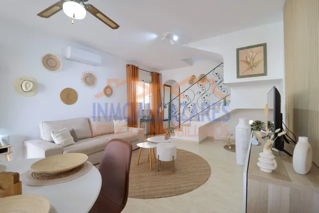 DUPLEX DE 2 habitaciones, PISCINA COMUNITARIA Y SOLARIUM CON VISTAS AL MAR. EN EL CARMOLÍ, MURCIA — 10