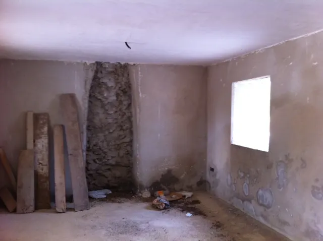 MASIA CON TERRENO, CON VISTAS CERCA DE VALL DALBA — 27