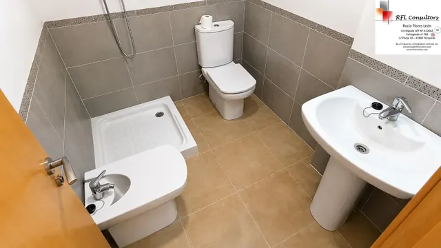 BONITO APARTAMENTO ESQUINERO CON PARQUING Y TRASTERO — 13