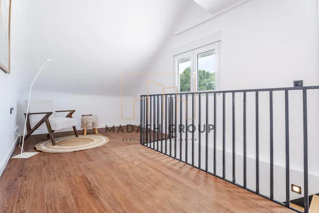 Hay casas que simplemente se visitan… y otras que se sienten desde el primer instante. — 35