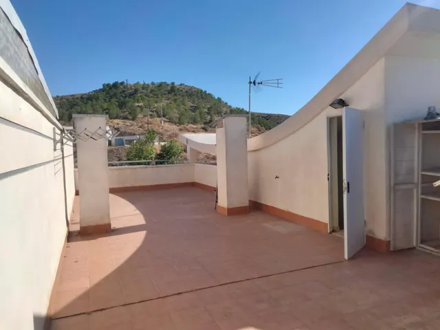 ESTUPENDO APARTAMENTO CON TERRAZA EN BENFERRI — 14