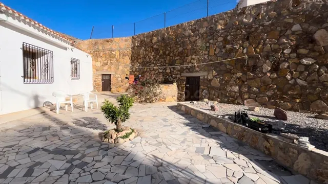 Casa de campo 3 habitaciones 93m² en alquiler - Andalucia - foto 3