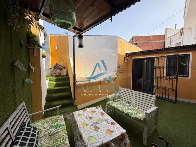 PISO JUNTO AL PUERTO PESQUERO DE AGUILAS