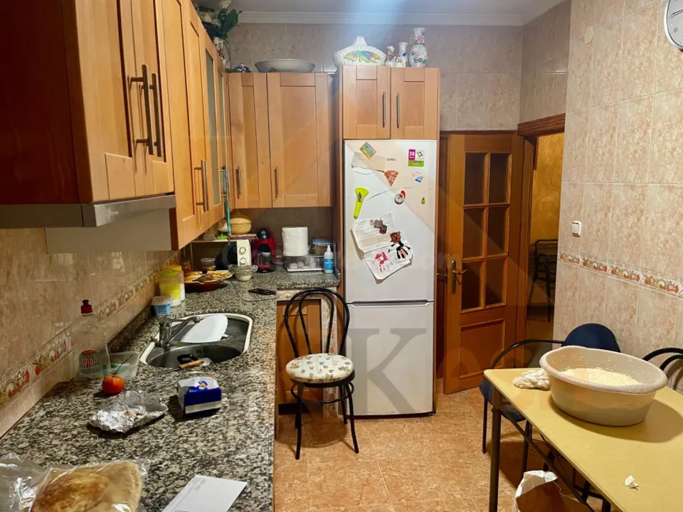 DUPLEX CON TIENDA EN LA LOMA DE LA MEZQUITA