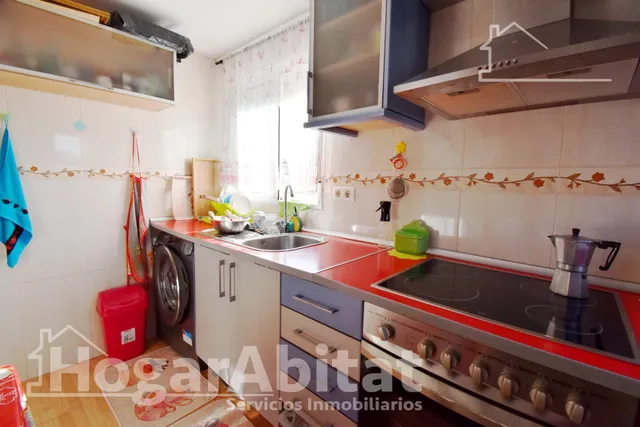 TODO EXTERIOR Y REFORMADO CON TERRAZA Y CON VISTAS AL MAR — 12