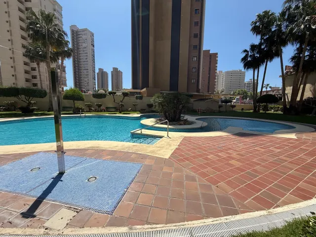 PISO EN PLAYA DE LEVANTE — 13