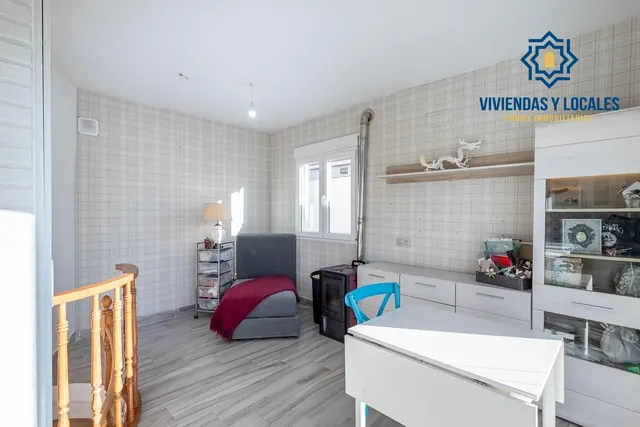 ESPECTACULAR TRIPLEX EN CHURRIANA — 17