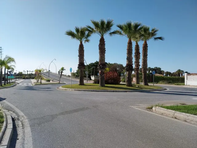 TERRENO URBANO  EN SALOBREÑA PLAYA — 6