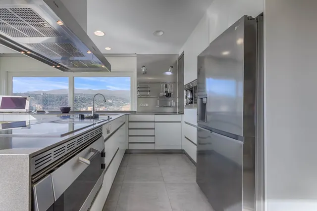 Exclusiva vivienda de alto standing en La Jonquera. — 12