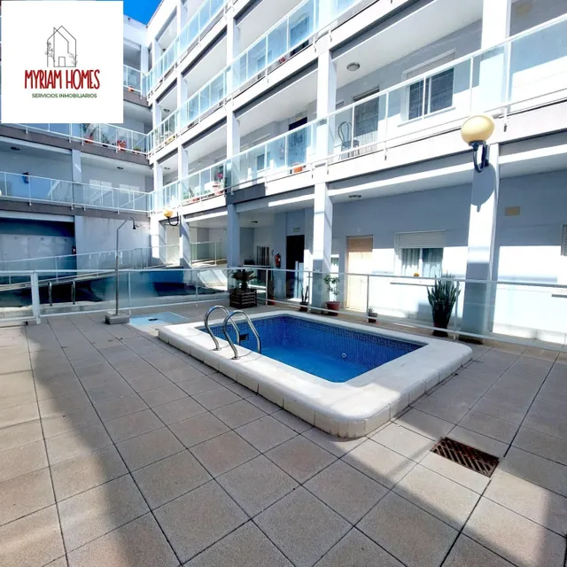 VIVIENDA DE TRES habitaciones A ESTRENAR CON GARAJE Y TRASTE - foto 4