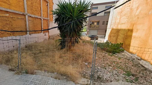 Terreno urbanizable en Sant Pere de Ribes con proyección para 4 viviendas — 18