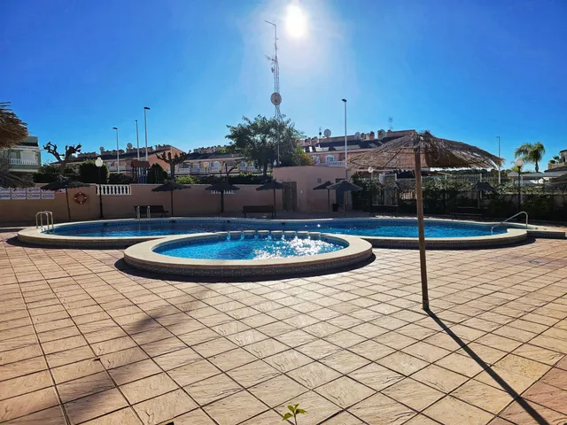 Luminoso y céntrico bungalow — 33