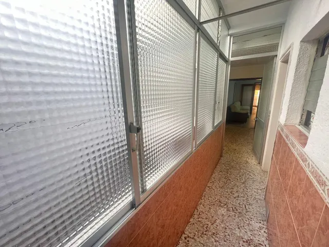 Amplio Apartamento con Terraza Privada en La Llàntia, Mataró — 16