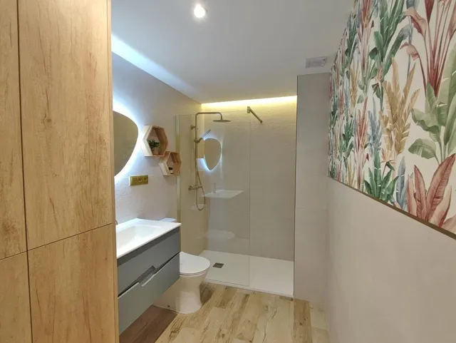 Edificio totalmente reformado en pleno centro de Granada — 23