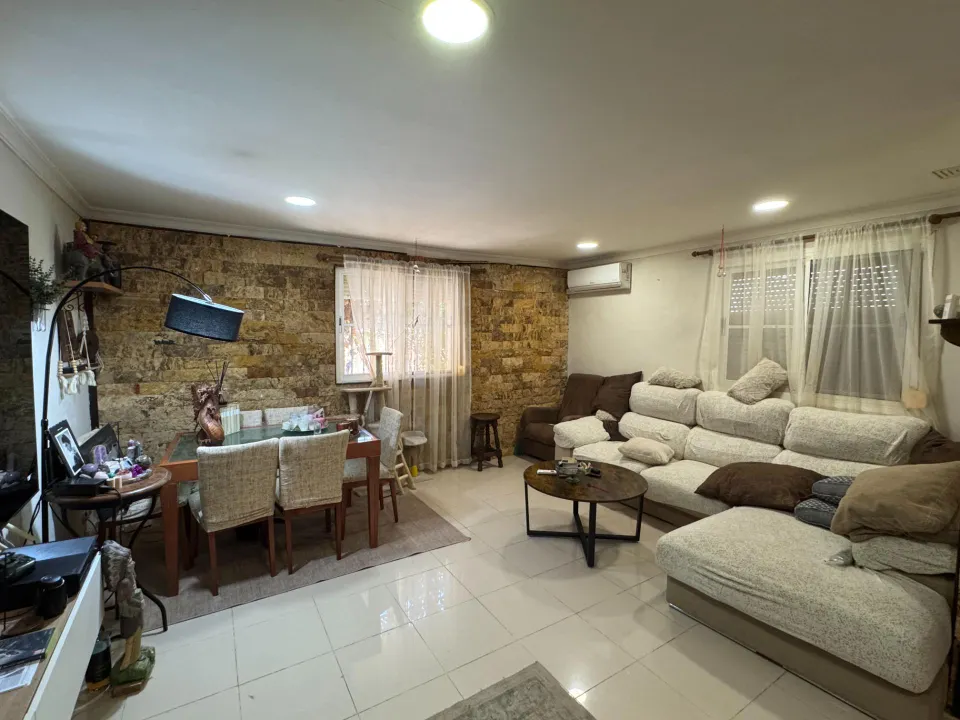 Casa mata de 3 plantas en Santa Amalia