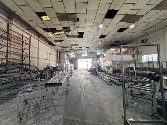 Nave industrial 1359m² en venta - 46469