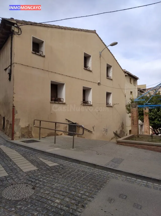 CASA PARA REHABILITAR EN TARAZONA - foto 2