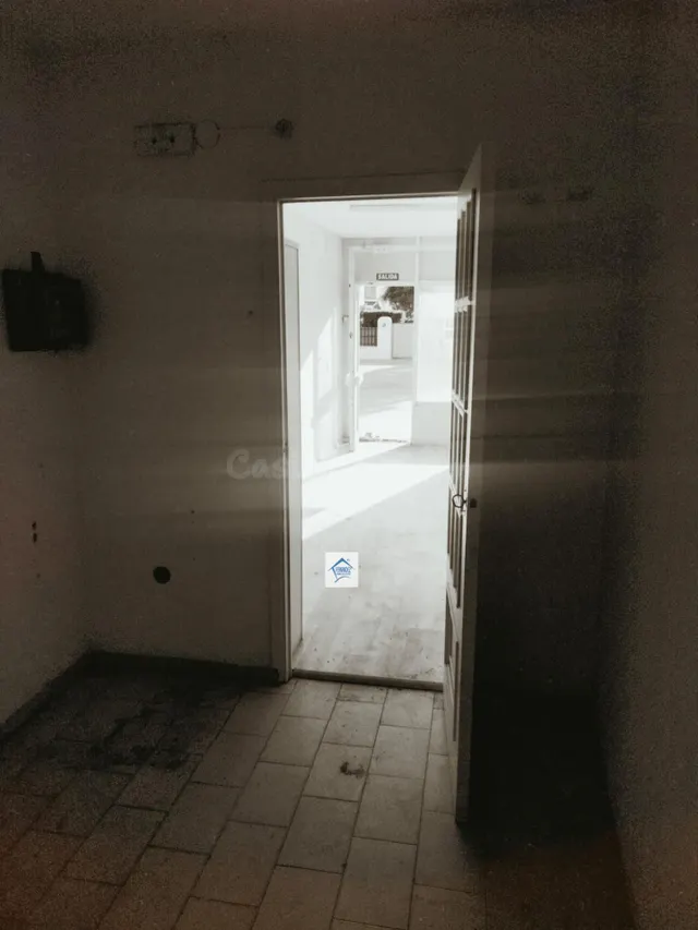 ¡¡LOCAL COMERCIAL EN SAN BLAS!! - foto 2