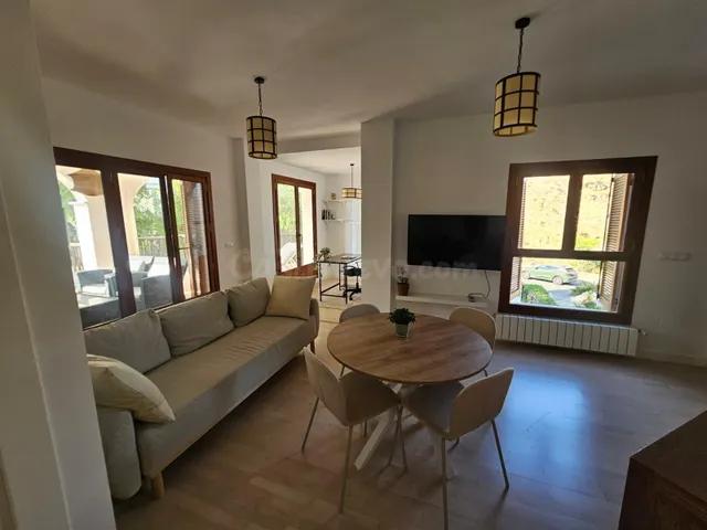 APARTAMENTO DE 2 DORMITORIOS CON VISTAS AL GOLF Y PISCINA EN - foto 4