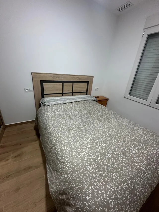 Alquiler de habitaciones, piso recientemente reformado — 4