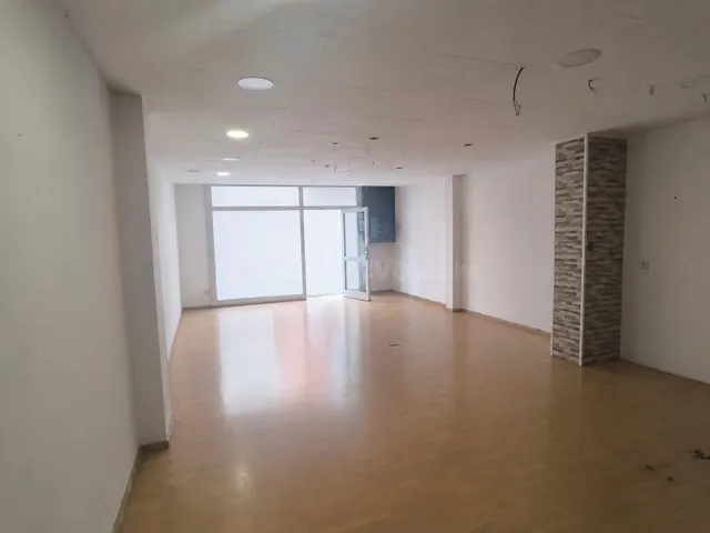 LOCAL COMERCIAL EN ALQUILER