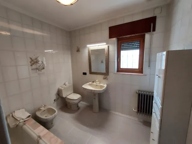 Urbis te ofrece un chalet independiente en venta en Castellanos de Villiquera, Salamanca. — 13
