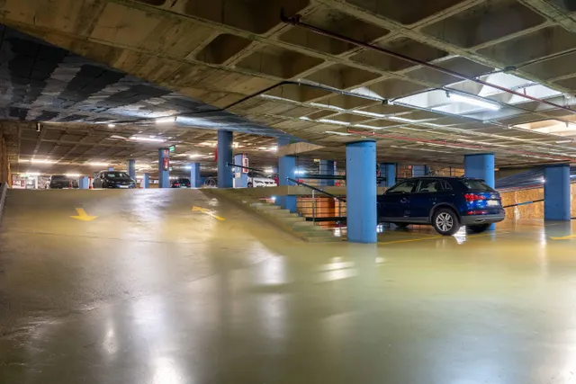 Parking de moto 3m² en alquiler - Barcelona — 9