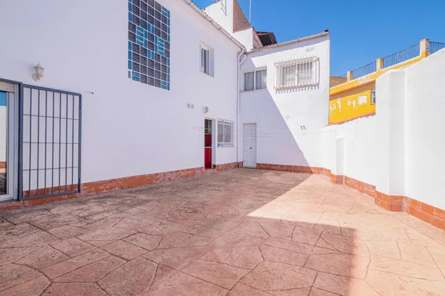 CASA EN OGIJARES — 27
