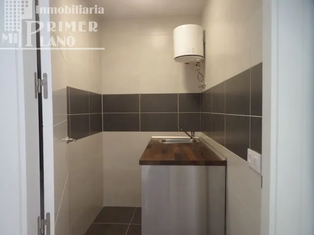 Oficina 110m² en venta - Avda. Antonio Huertas — 10