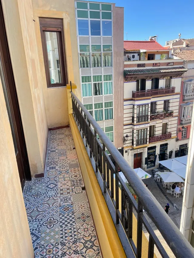 FANTASTICO APARTAMENTO TOTALMENTE REFORMADO A ESTRENAR EN CENTRO HISTORICO DE MALAGA — 25