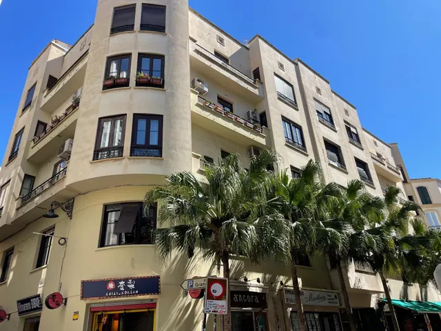 Fantastico apartamento  totalmente reformado a estrenar en centro histórico  de Málaga — 3