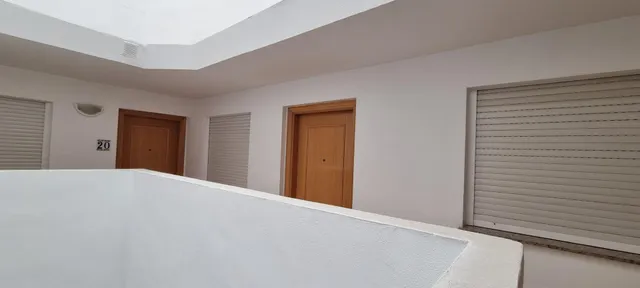PISO MUY LUMINOSO CON VISTAS DESPEJADAS y PLAZA DE PARKING — 14