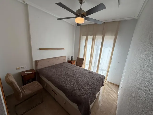 Piso moderno en residencial con solárium y piscina — 7
