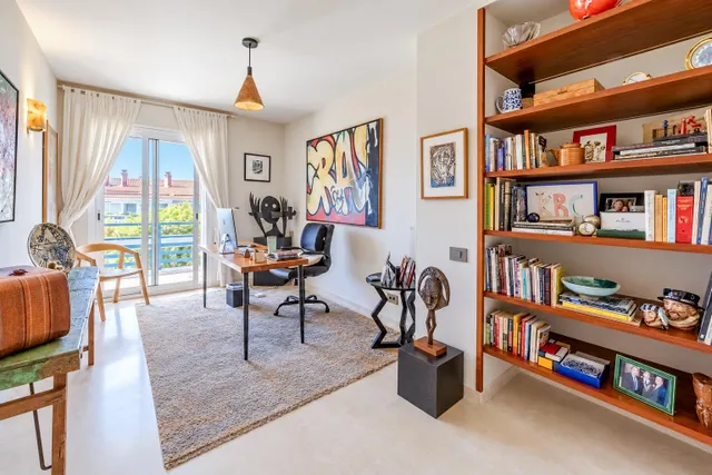 Exclusivo ático dúplex en parc de mar, frente al mediterráneo — 31