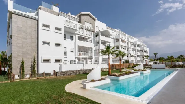 APARTAMENTO EN URB. MARINA GOLF - PLAYA GRANADA
