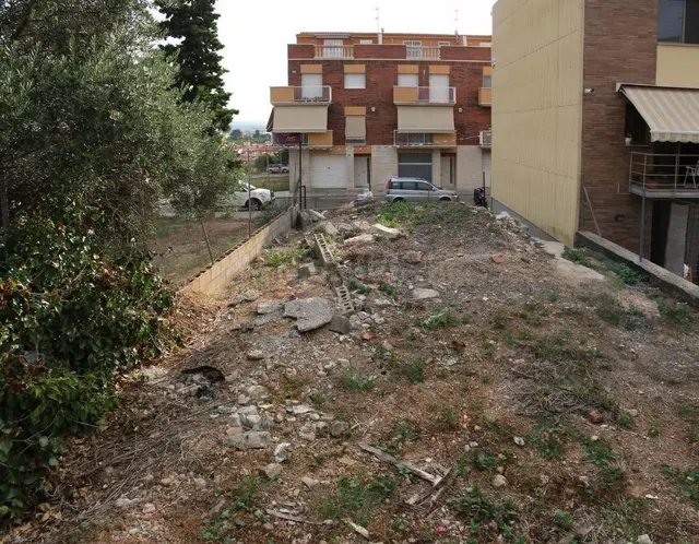 Solar a la venta en Aiguacuit en Vilanova i la Geltrú de 130 - foto 3