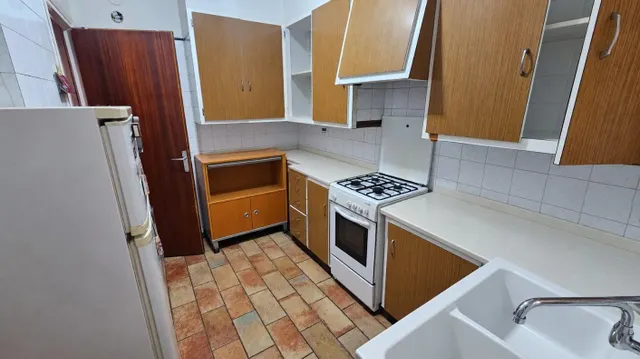PISO EN SARRIÀ DE DALT — 15