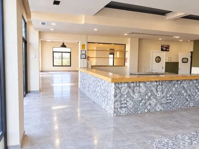 Local comercial 511m² en alquiler - La Cañada — 15