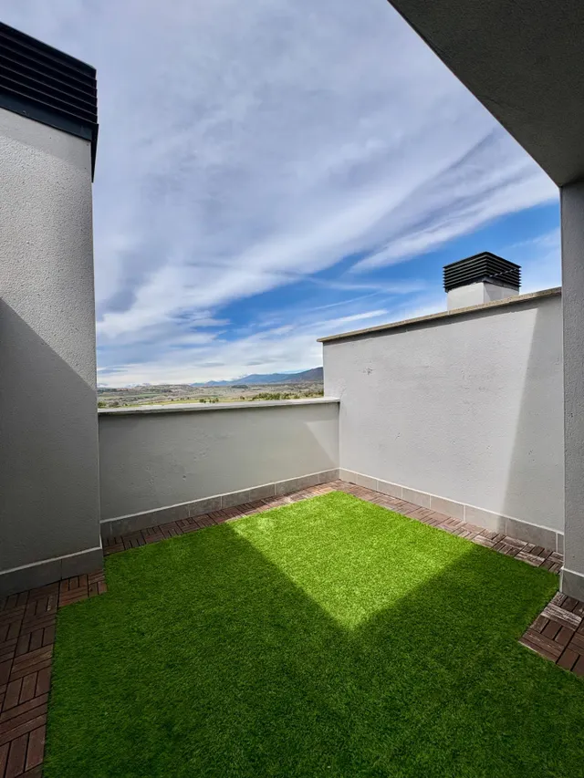 Triplex en Alquiler en Mirador del Valle 3, Las margas — 18